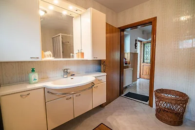 Apartment mit 1 Zimmer und Whirlpool