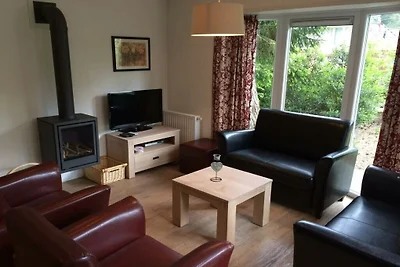 Ferienhaus in Beekbergen mit Terrasse