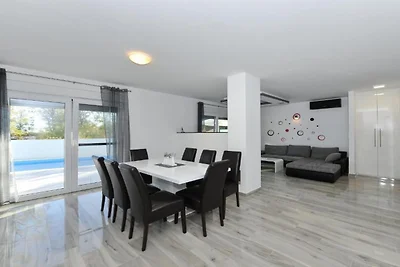 Adriatic Villa Privlaka - Two bedroom Villa w...