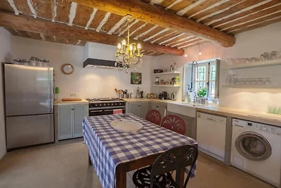 Friedliche Villenoase im Luberon