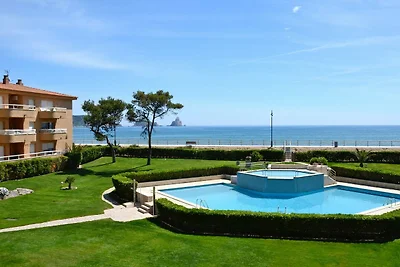Appartement in Estartit vlakbij het strand