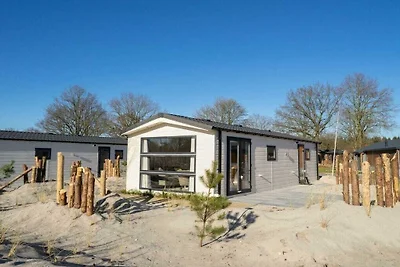 Vakantiehuis in Biddinghuizen met terras