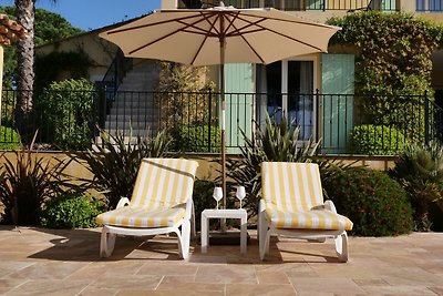 Villa de luxe sur la Côte d'Azur avec piscine...