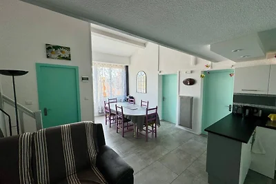 Duplex familiare vicino alla spiaggia di...