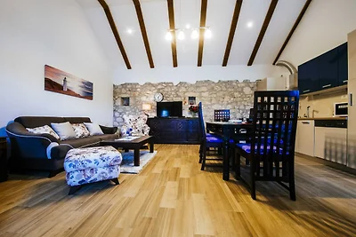 MY DALMATIA - Authentic stone house Momo