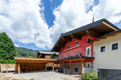 Luxuriöses Ferienhaus mit Sauna in Krimml