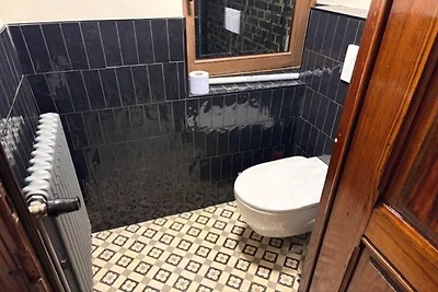 Malerisches Herrenhaus mit Garten in Tongeren