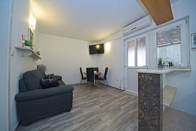 Apartment Alva - Two Bedroom Apartment with...