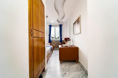 Comfortabele suite-ervaring bij Sunrise Trung...