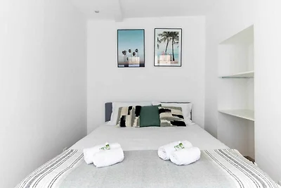 Appartamento moderno -1BR-4P-...