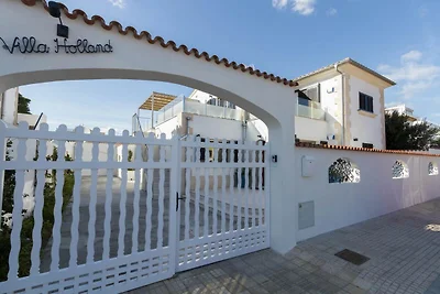 Villa direkt am Strand mit Pool, Puerto...