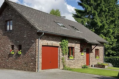 Ferienhaus in Sourbrodt mit Garten