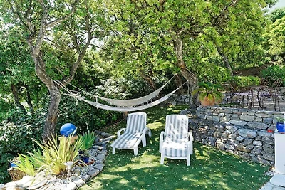 Villa in Les Issambres mit Schwimmbecken