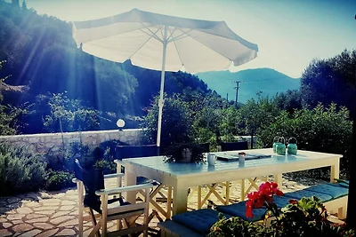 Villa ad Afionas con piscina privata