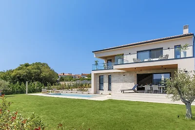 Villa in Labin mit Schwimmbecken
