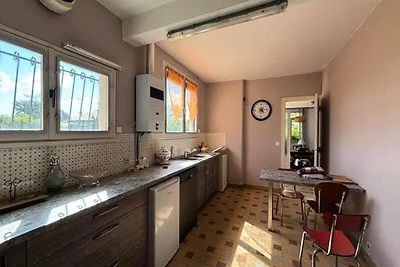 Gemütliches Haus nahe ruhiger Landschaft