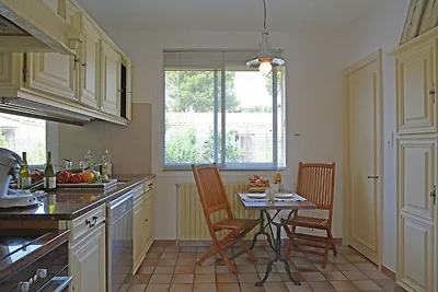 Schöne Villa mit Pool und Jacuzzi in...