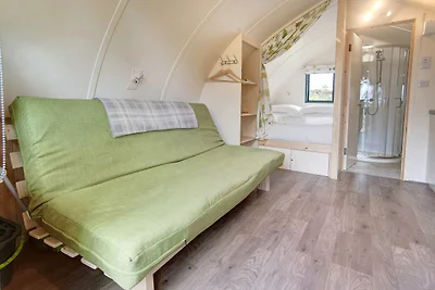 Haustierfreundliche Hütte am Seeufer.