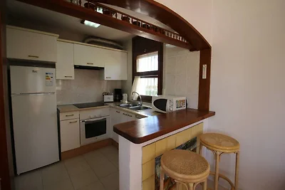 Villa mit Seeblick und privatem Pool