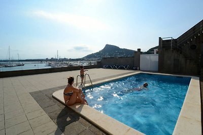 Wohnung in Estartit mit Meeresstrand