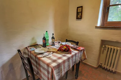 Agriturismo rustico a Proceno con piscina