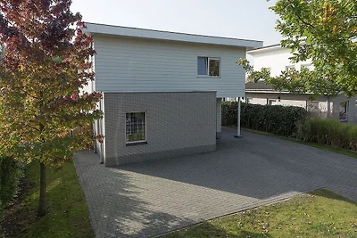 Luxe villa in Harderwijk met tuin