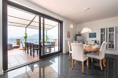 Schöne Ferienwohnung in Oggebbio mit...