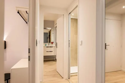 Luxuriöses 3-Zimmer-Apartment, 300 m von den ...