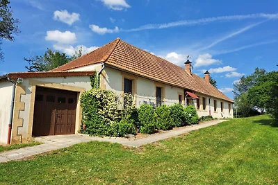 Komfortables Ferienhaus mit großem Garten