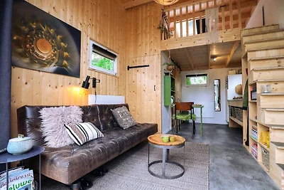 Schönes Tiny House mit Pelletofen, auf der...