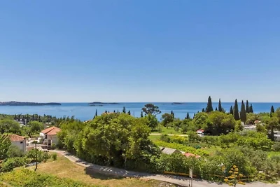 Two Bedroom Apartment With Sea View 12