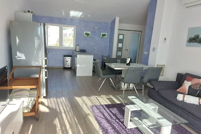 Villa Nižić Makarska -Two Bedroom Apartment W...