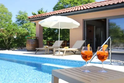 Villa Ulika with Pool - Three bedroom Vila wi...