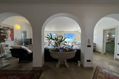 Villa am See mit Panoramablick