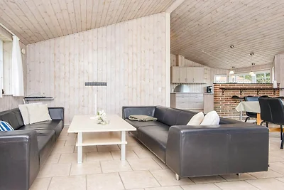 8 Personen Ferienhaus in Ørsted-By Traum