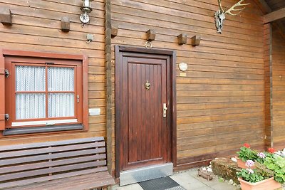 Preciosa casa de madera con sauna privada en...
