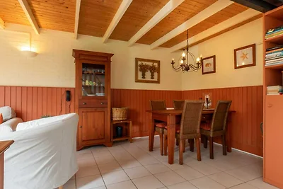 Attraktives Ferienhaus mit Gemeinschaftspool