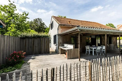 Appartement in Andernos met privézwembad