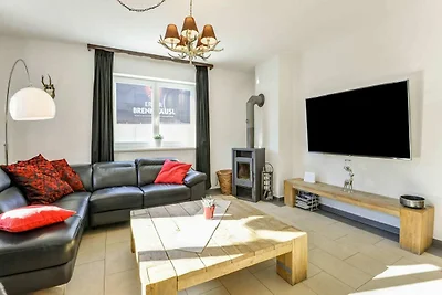 Luxuriöses Ferienhaus mit eigenem Garten in...