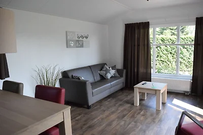 Chalet mit Sauna in der Nähe der Veluwe