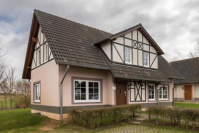 Anmutige Villa in der Nähe der Mosel