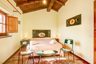 Agriturismo con giardino