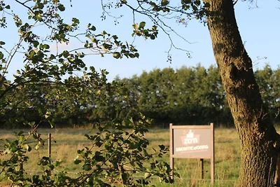 Bauernhof in De Heurne in der Nähe des Waldes