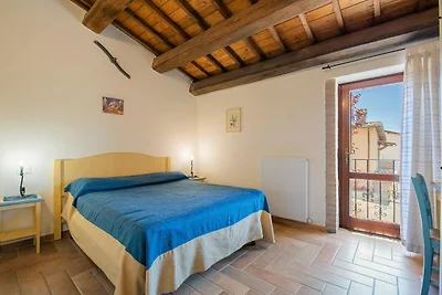 Casa Vacanze a Sellano con Piscina e Terrazza