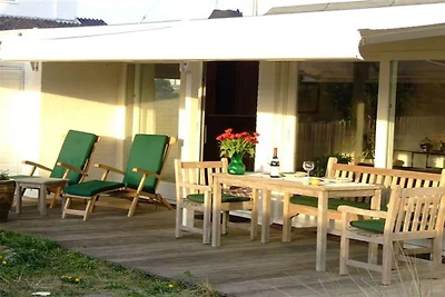 Villa in Bergenaanzee met zwembad