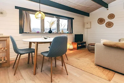 4 Personen Ferienhaus in Karrebæksminde-By...
