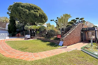 Wohnung in Nerja mit Meerblick & Pool
