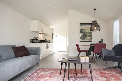 Ferienhaus in Arnhem mit Terrasse