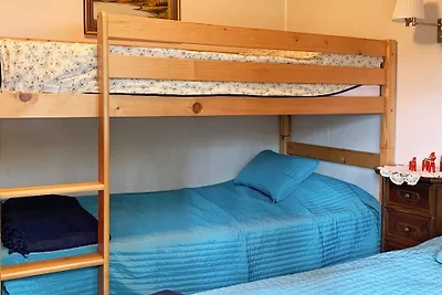 4 Personen Ferienhaus in HOLSLJUNGA-By Traum