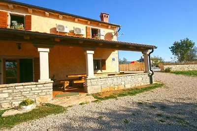 Ferienhaus in Trget mit Schwimmbecken